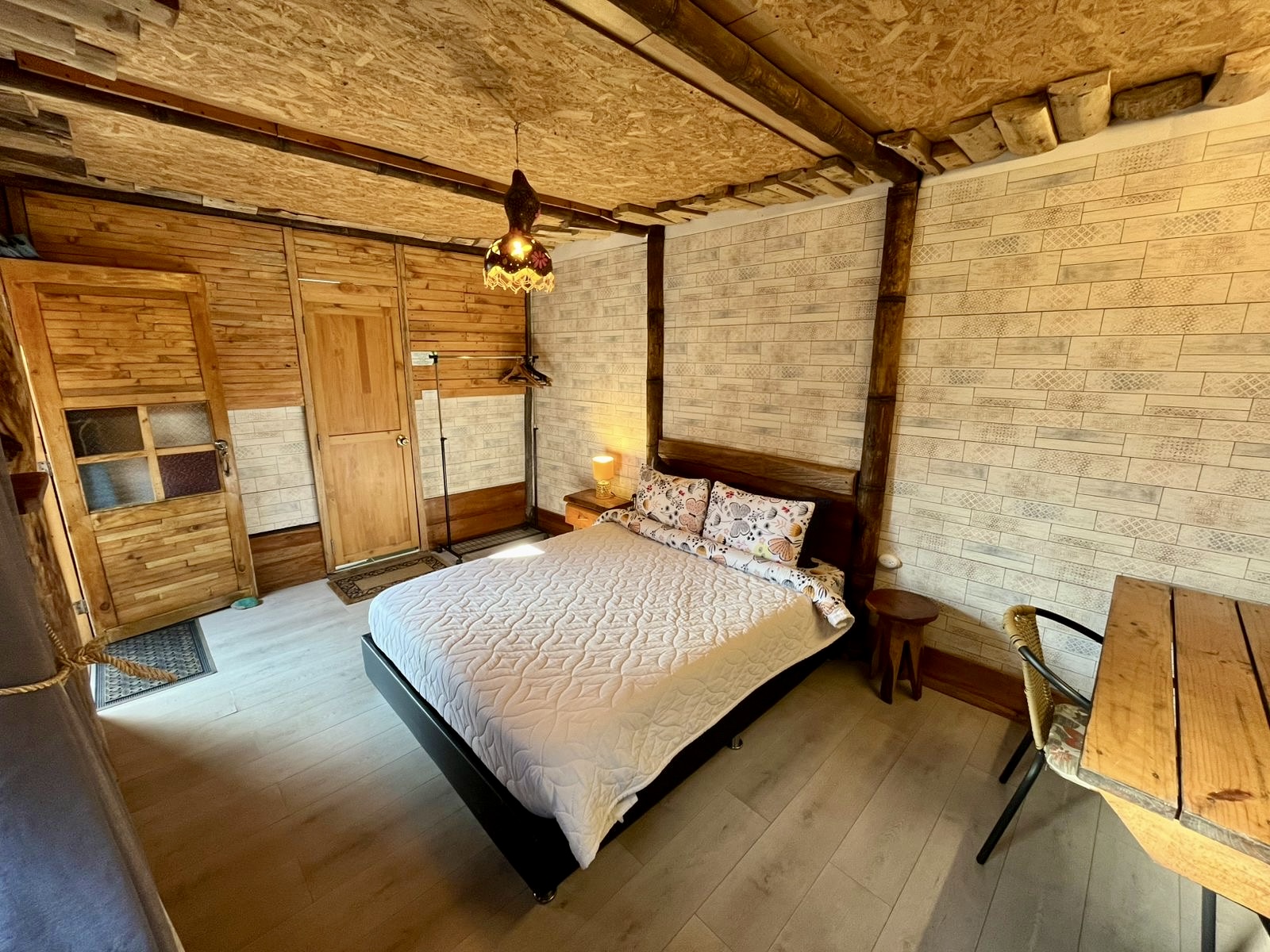 Habitación Doble con Baño Privado